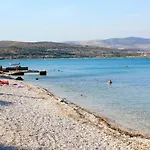 Apartments With Parking Space Mastrinka, Ciovo - 9428 * Trogir