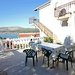 Apartments With Parking Space Mastrinka, Ciovo - 9428 Apartment